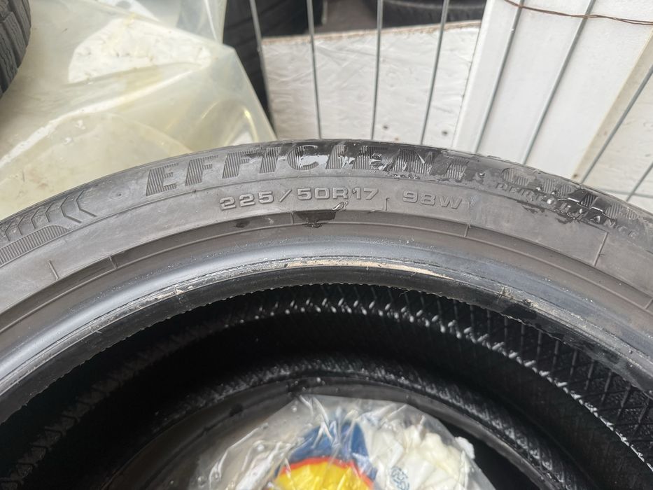 Vind  set 4 anvelope vara 225/50/17 good year