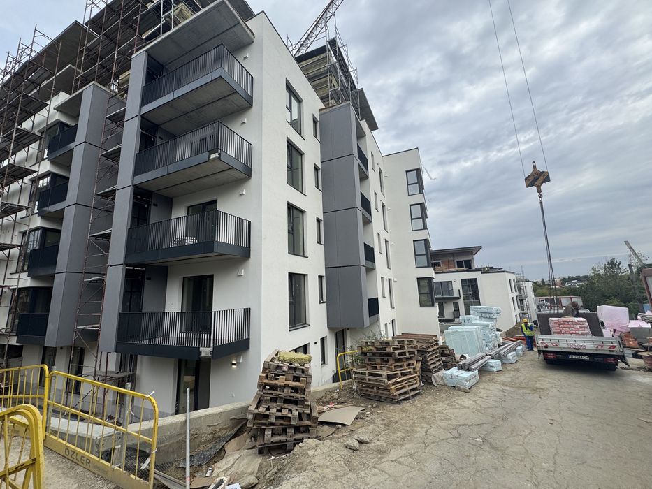 Proprietar - Apartament 3 camere 95m Quartier Azuga Doamna Ghica Nzeb