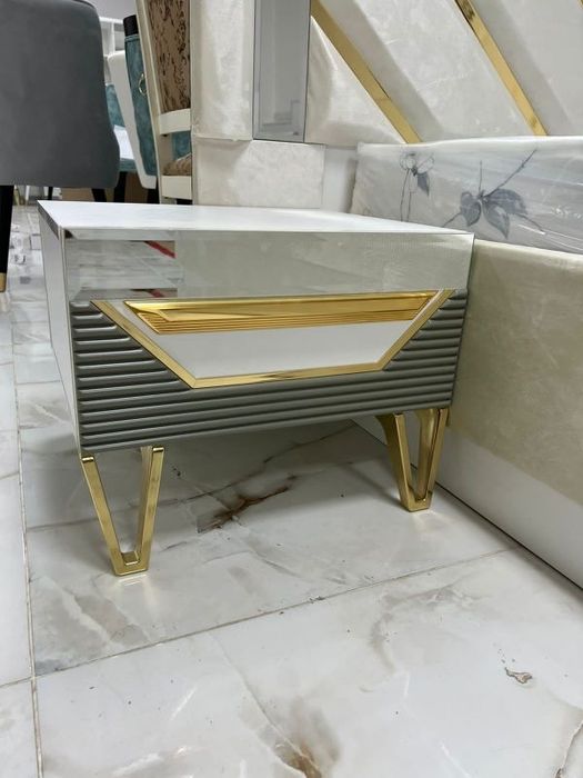 Тумба прикроватную 2шт