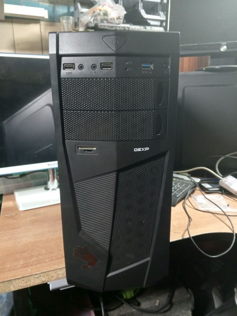 Продам процессор Z270H i5-7600K ОЗУ 16g SSD M2 256g блок 750w plus 80