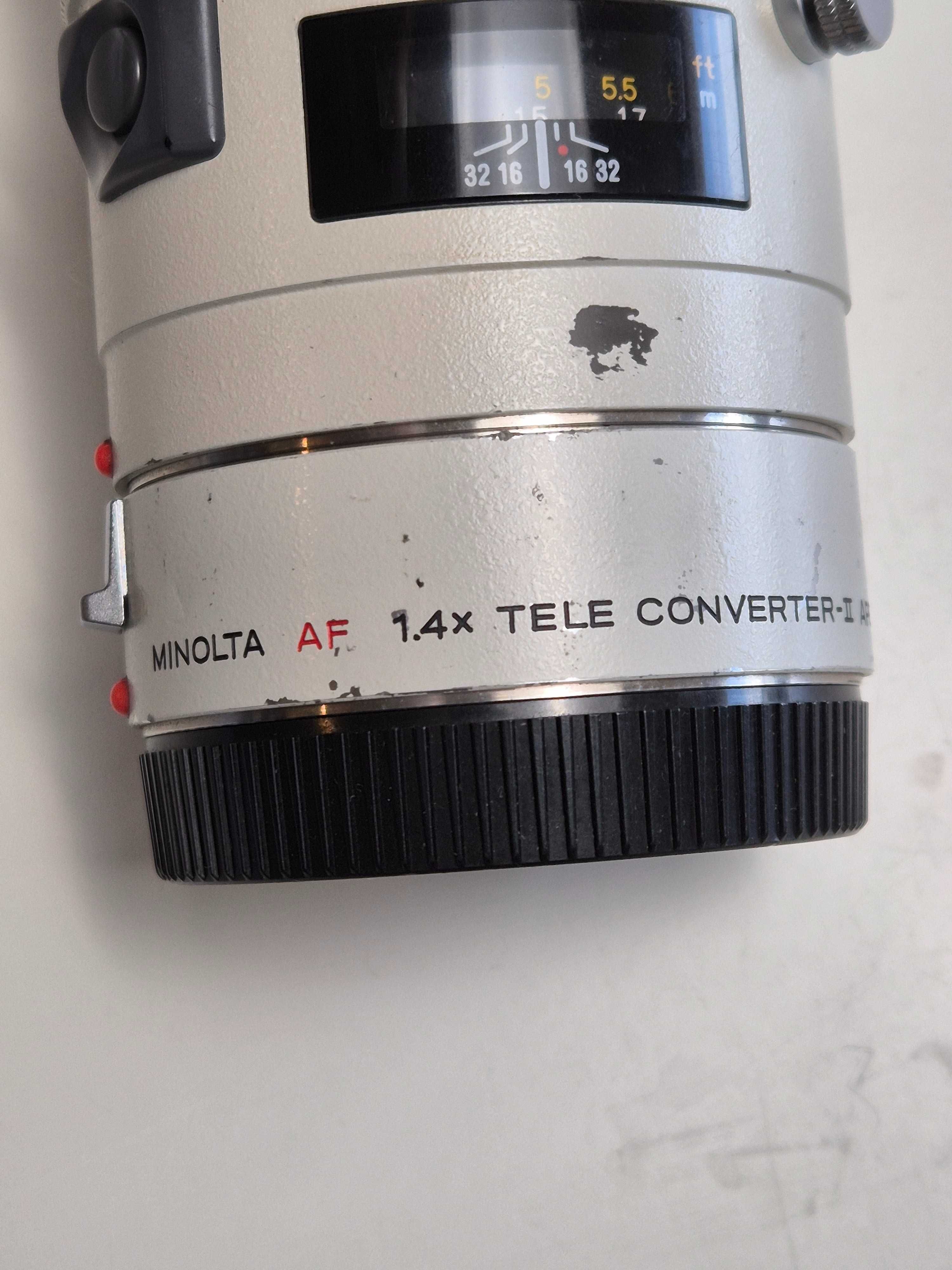 Minolta AF 200mm F2.8 G APO HS + Minolta 1.4x TC II