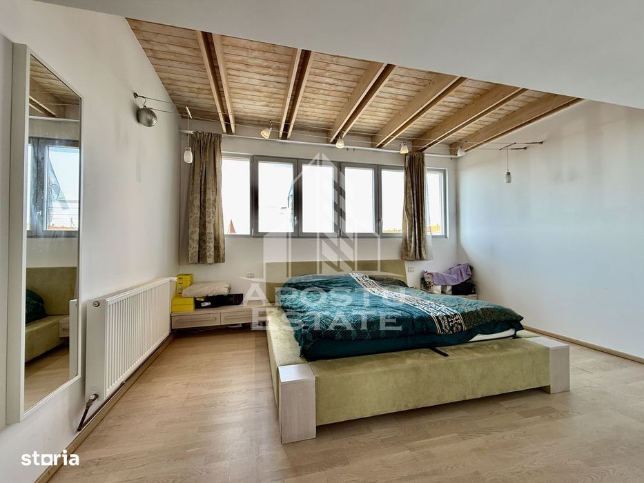 Apartament 4 camere, 136 mp utili, garaj, zona Complex Studentesc