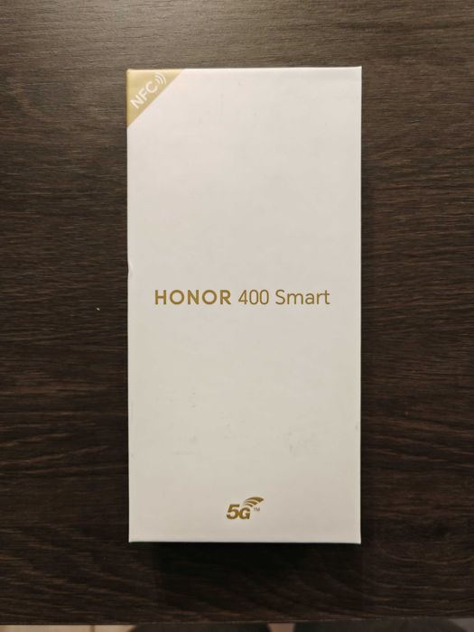 Телефон Honor 400 smart