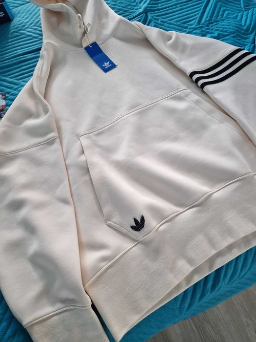 Плодавам Adidas  Суичър