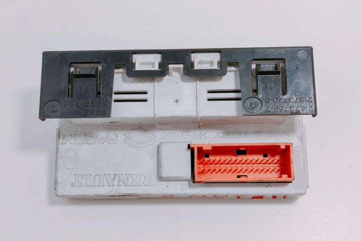 Display bord  8200107839B Renault Megane a 2-a generatie