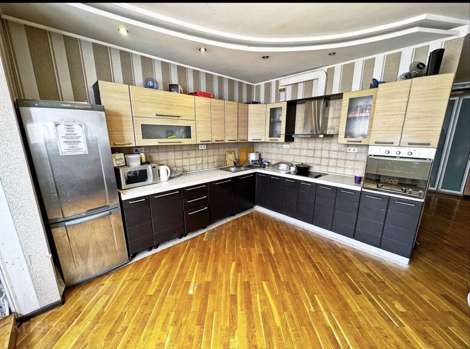 Кухонный гарнитур