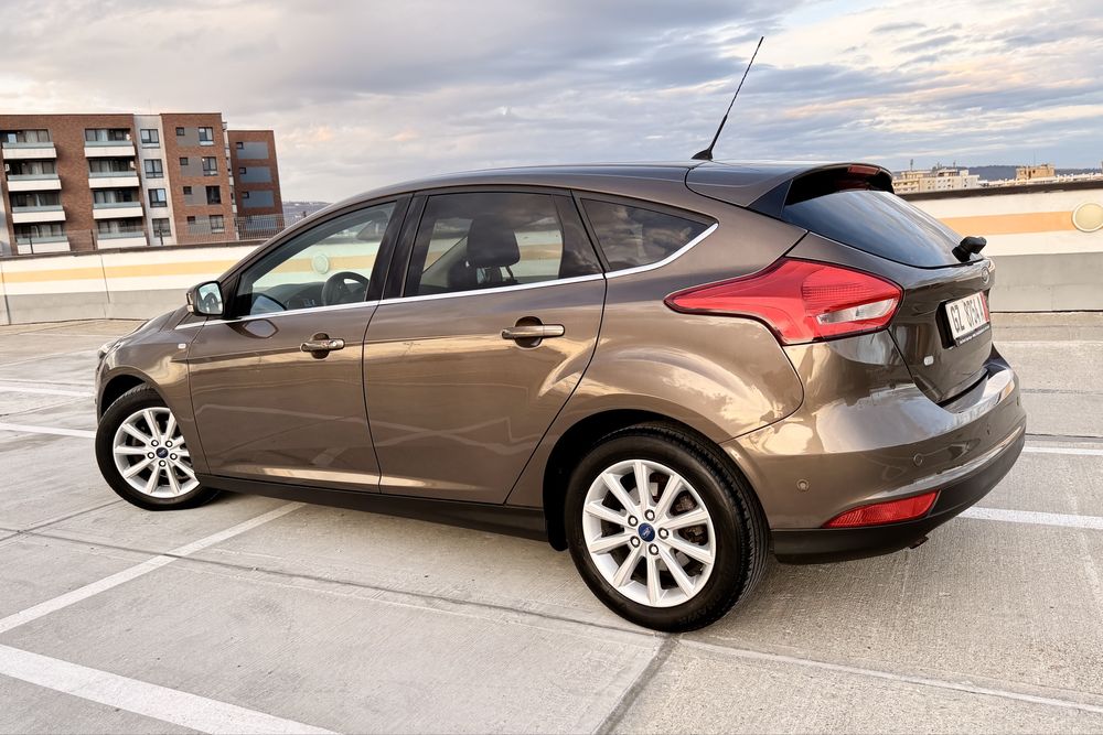 Ford Focus TITANIUM 10/2016 1.5TDCI 120CP