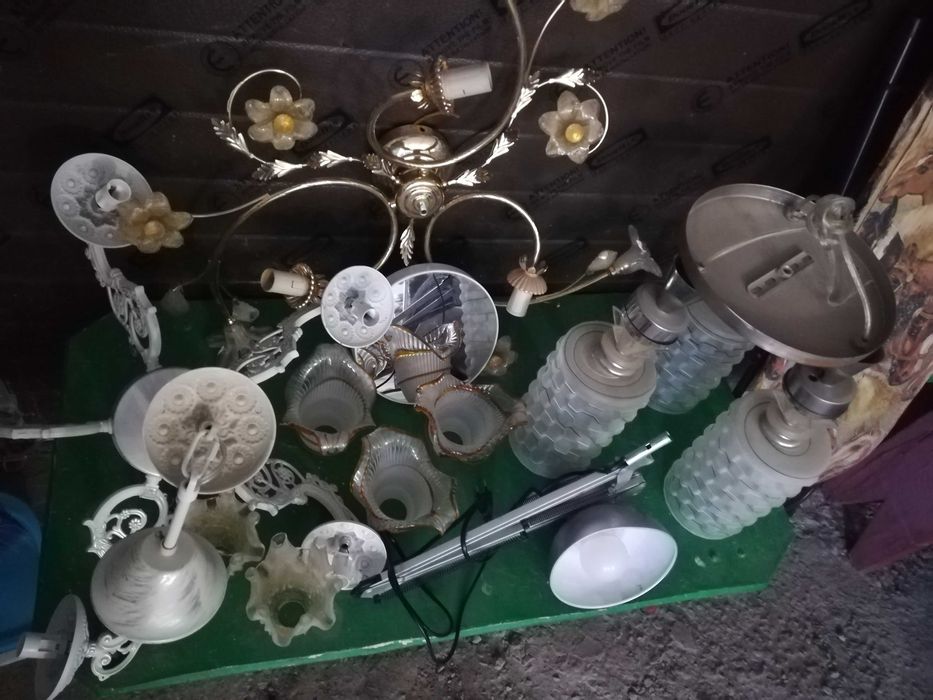 Люстры,плафоны винтажные Чехословакия