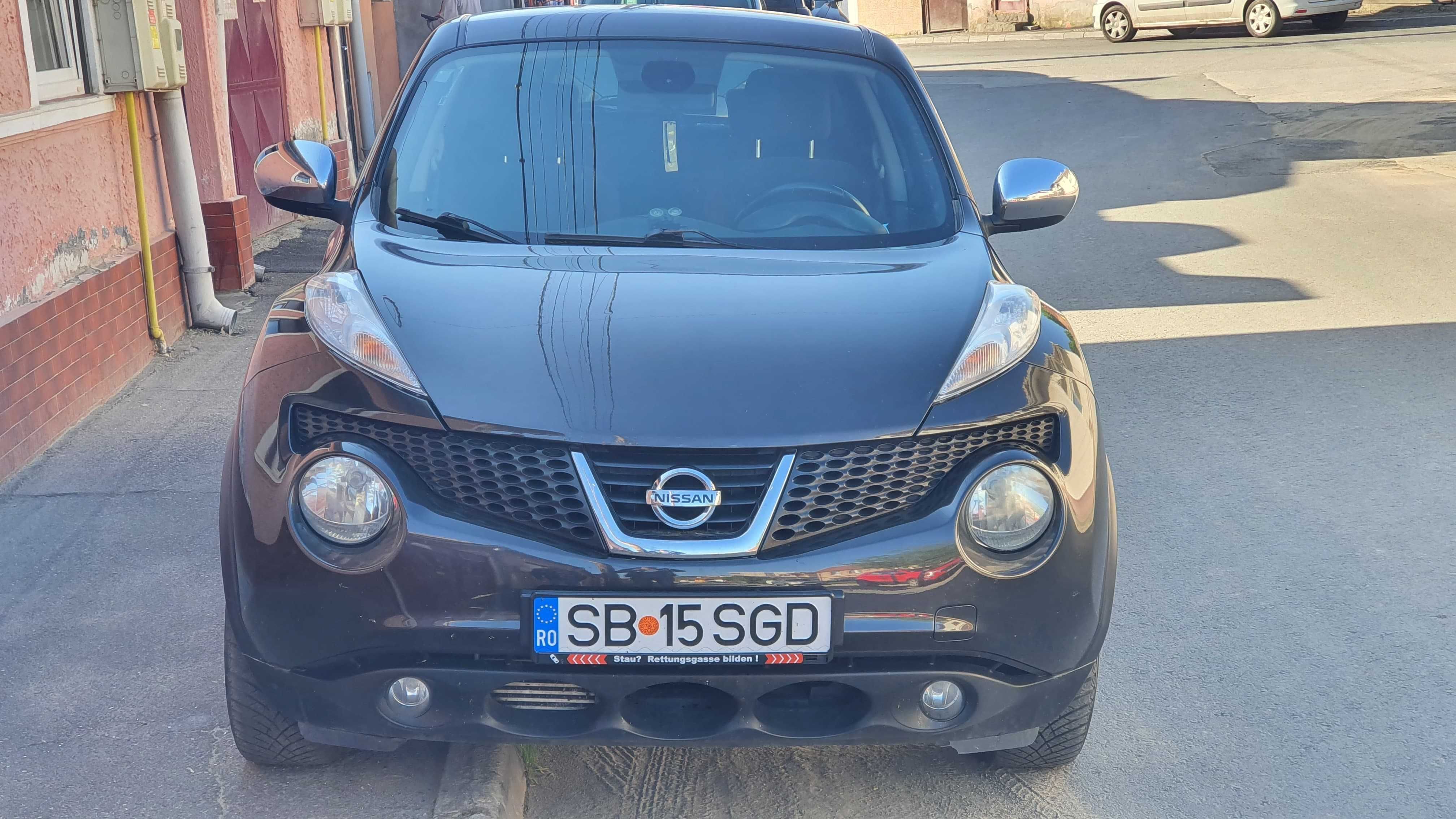 Nissan Juke  F15 D  2012