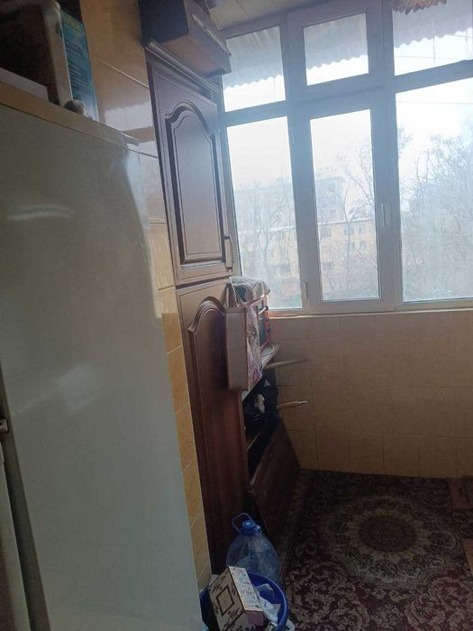 Чилонзор. 19 квартал. 4х комнатная 80м2. TL