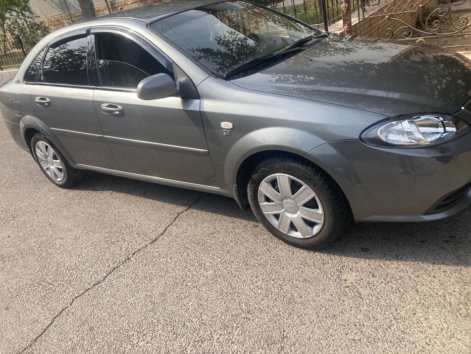 Автомобиль Жентра