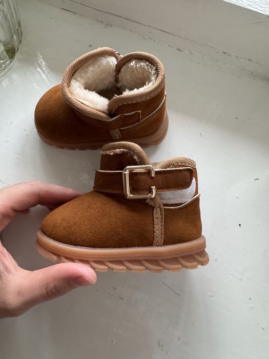 Детские ботинки угги