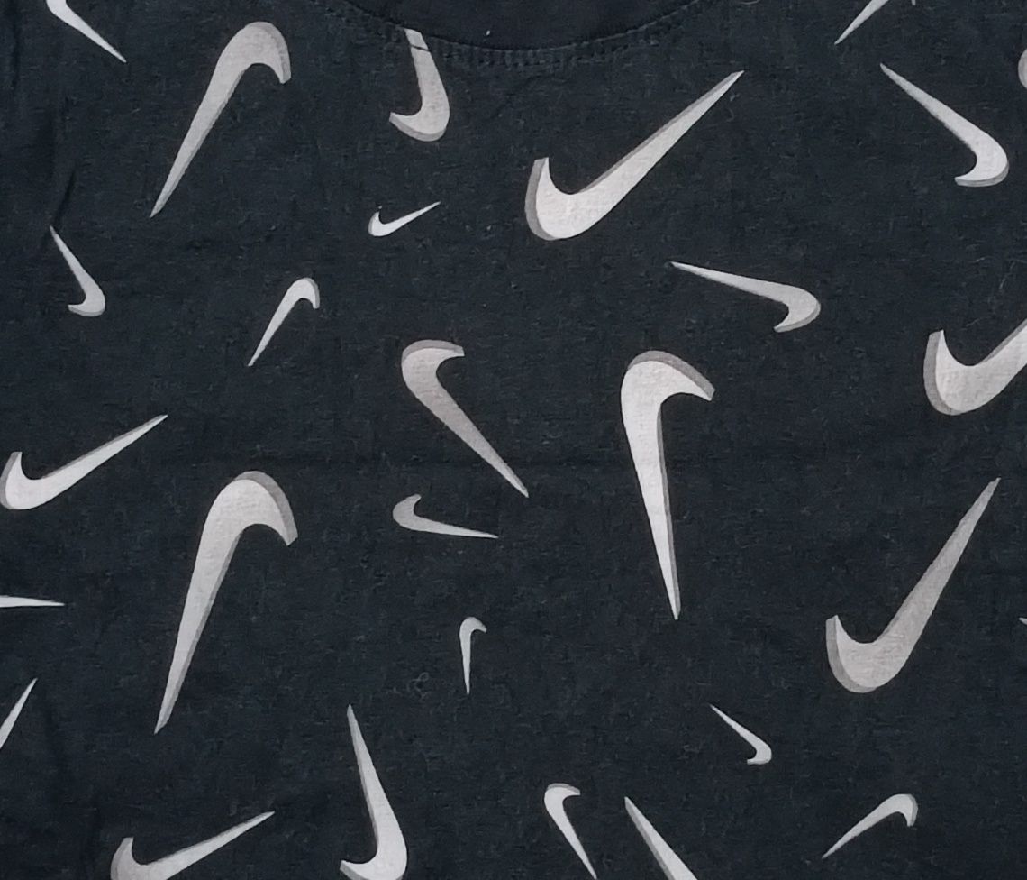 Nike Multi Swoosh Tee оригинална тениска ръст 122-128см Найк фланелка