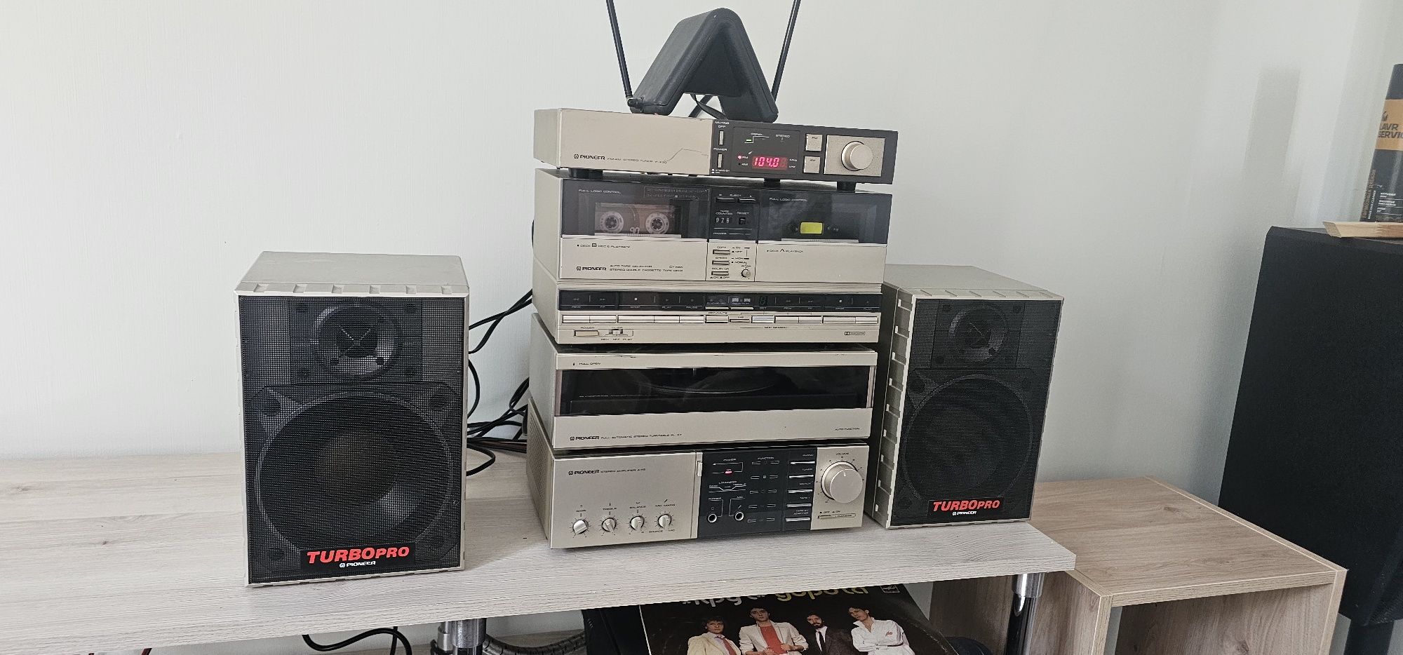 Музыкальный центр pioneer