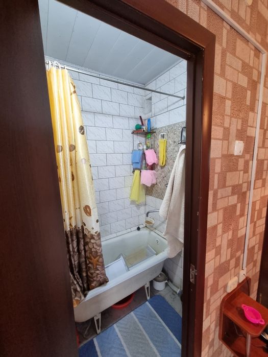 Срочно Продаётся 2-× ком квартира