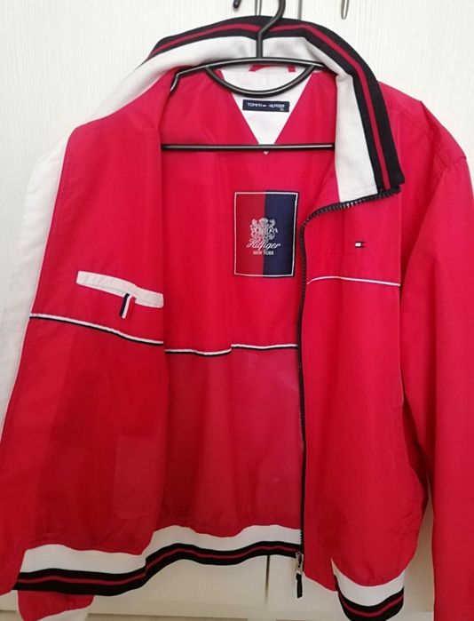 Geaca originala Tommy Hilfiger barbati L
