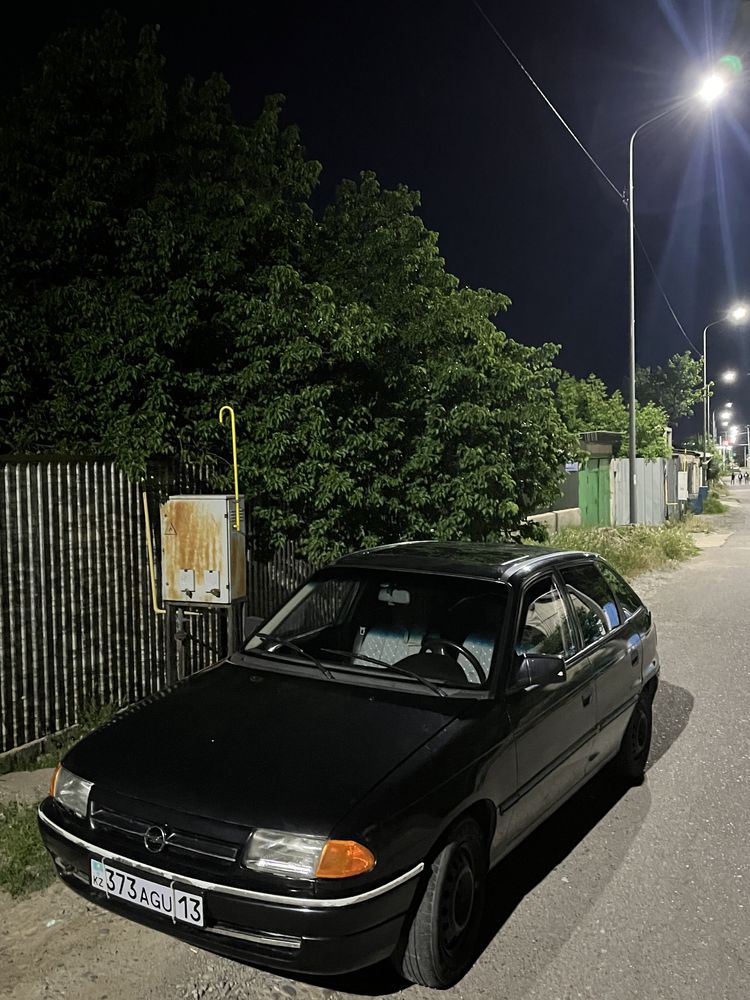 Opel Astra 1992 года