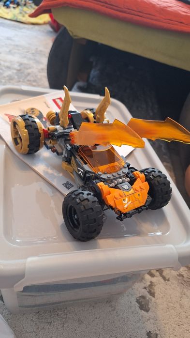 Lego Ninjago 71769 - Masina dragon a lui Cole