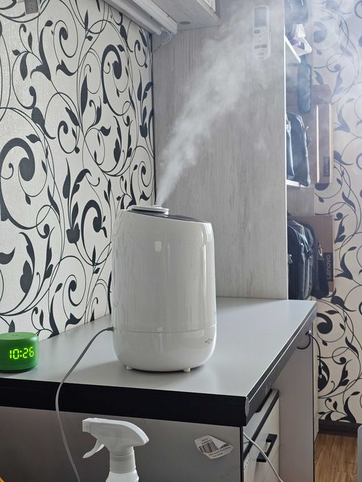 ПРОДАМ Deerma (DEM-F600) Увлажнитель воздуха. Состояние ОТЛИЧНОЕ.