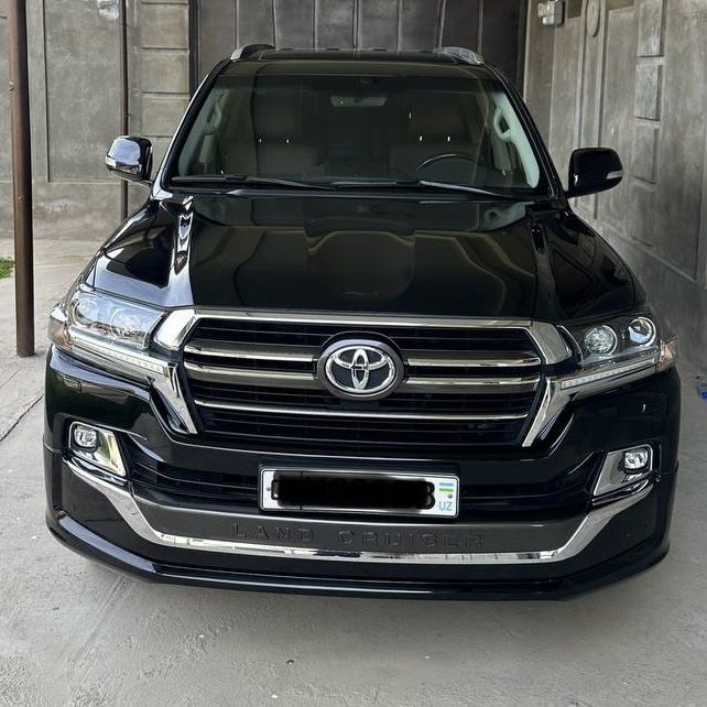 Toyota Land cruiser 200, 4.6 2019/2020