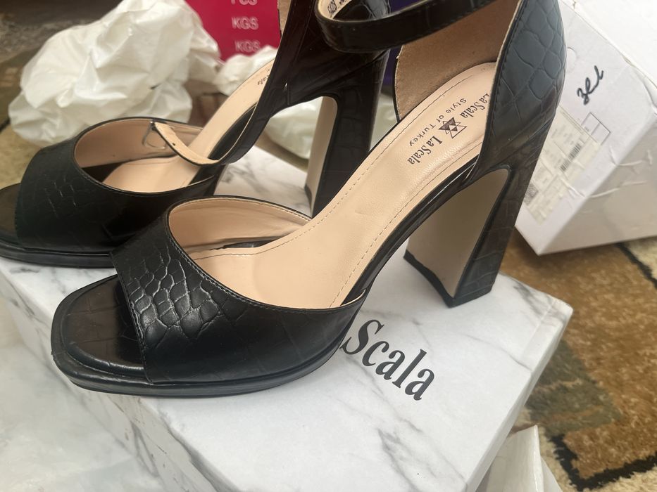 Туфли турция  в идеальном состоянии