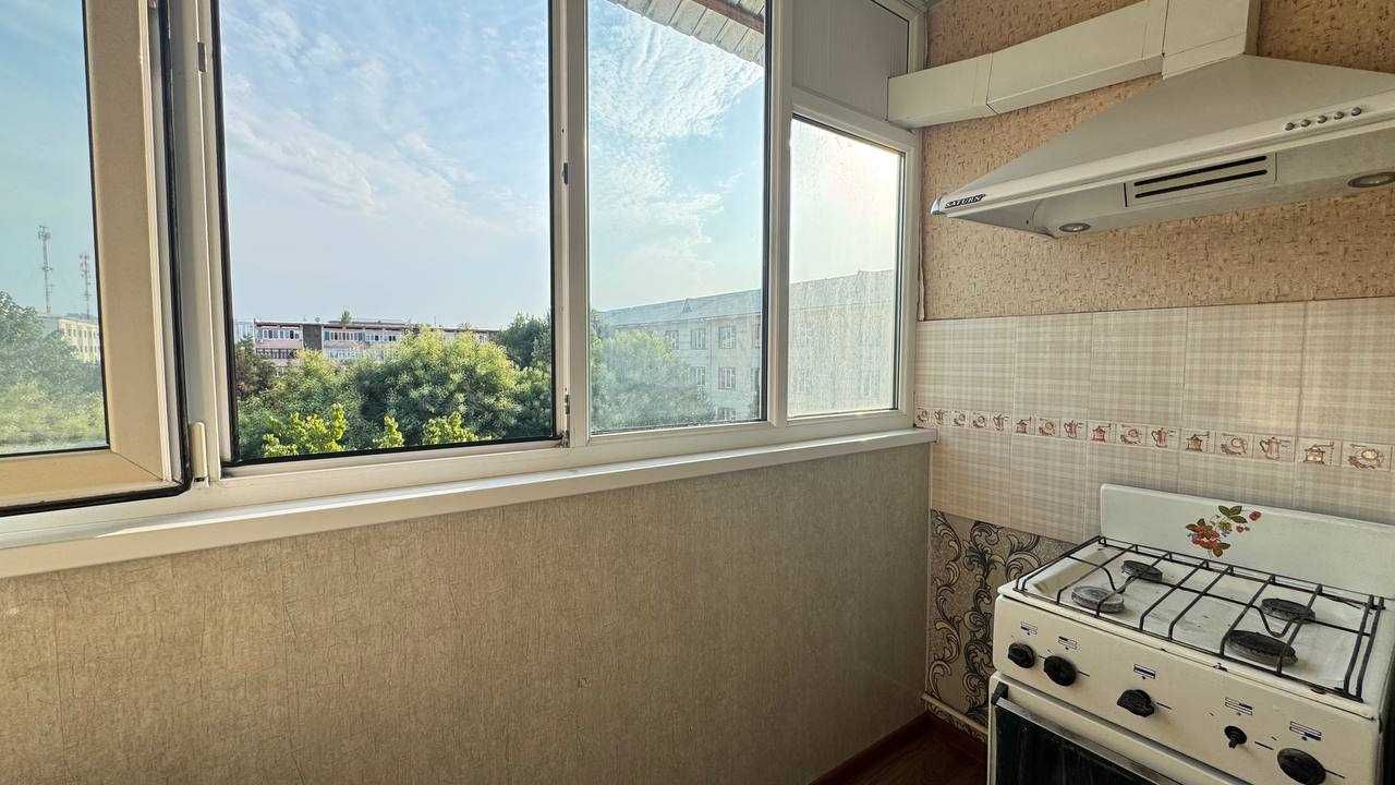Текистел  2 хонали квартира сотилади. 3 қаватда жойлашган. ID: 1204