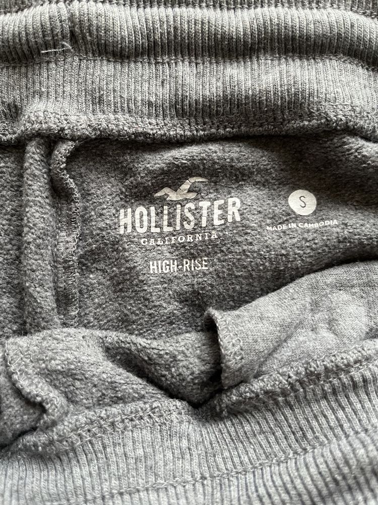 Pantaloni gri Hollister - mărimea S