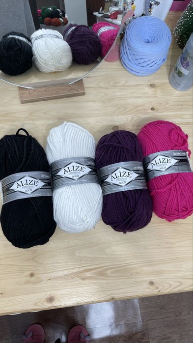 Продам турецкую пряжу Alize superlana Maxi