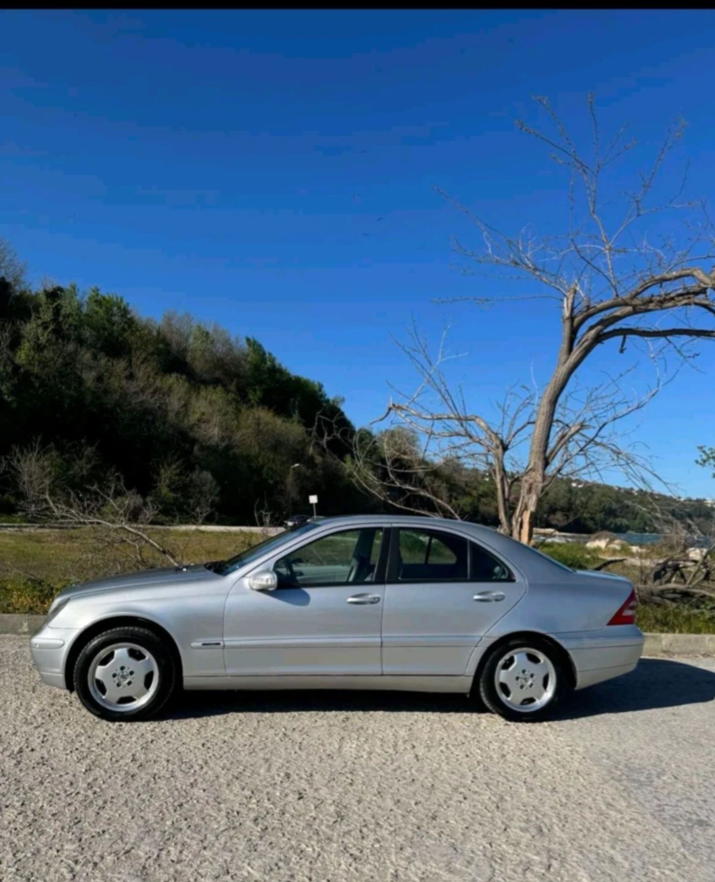 Mercedes-Benz C 240