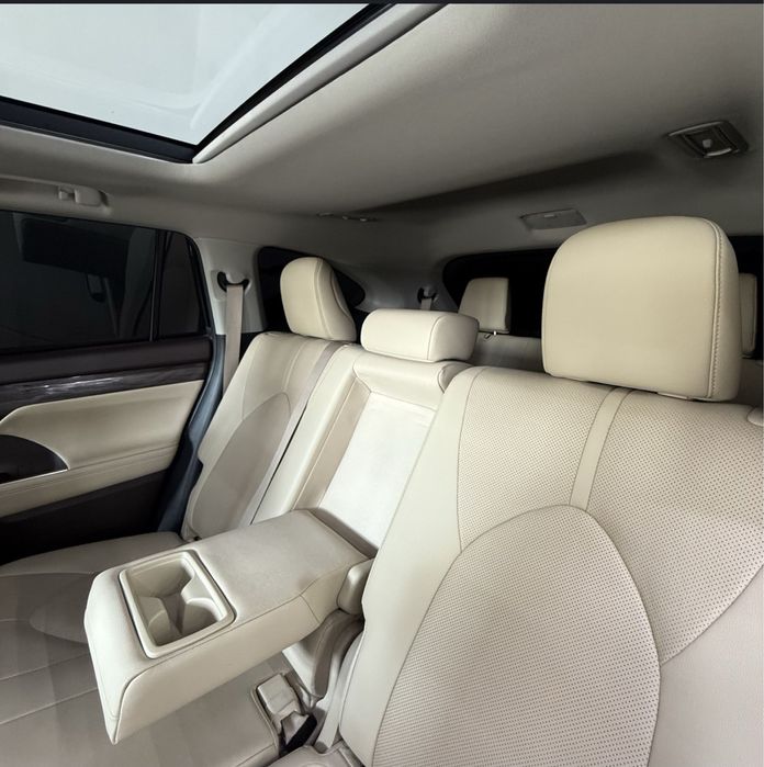 Toyota Highlander Hybrid USA 2025