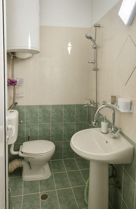 Дава се под наем Тристаен апартамент в Варна, Център - 60 кв.м за 550 € - Снимка #5