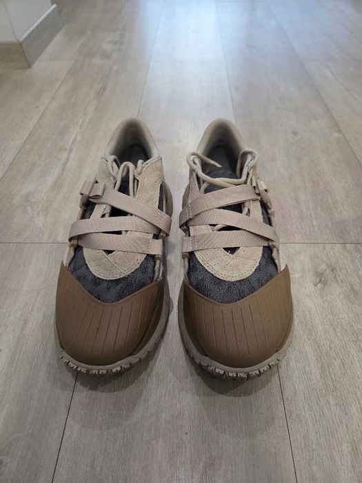 Vand Converse Utility Explore