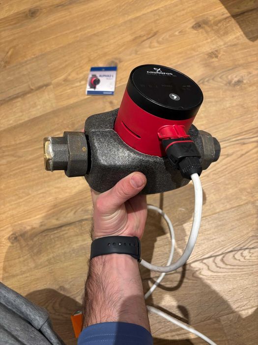 Pompa Grundfos Alpha2L 25-40 180