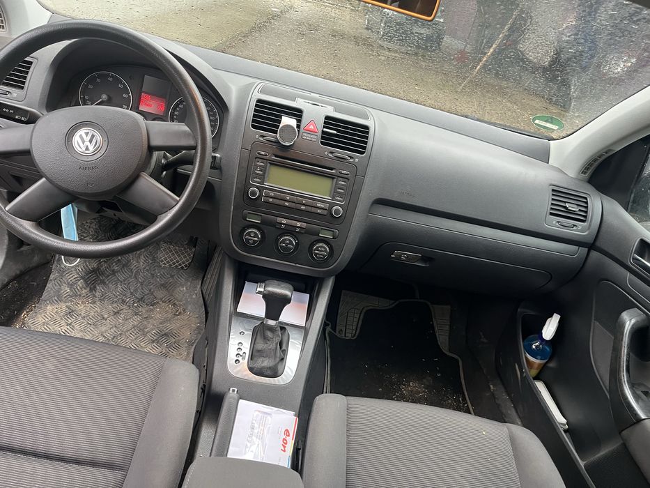 Opel Signum 1.9 TDI si Golf V