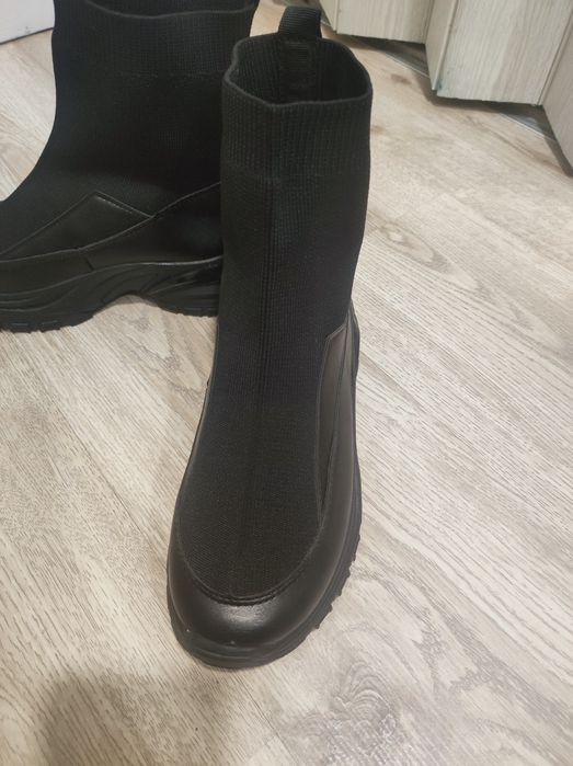 Дамски боти тип чорап