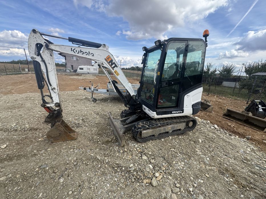 De vanzare miniexcavator kubota 2.7 tone