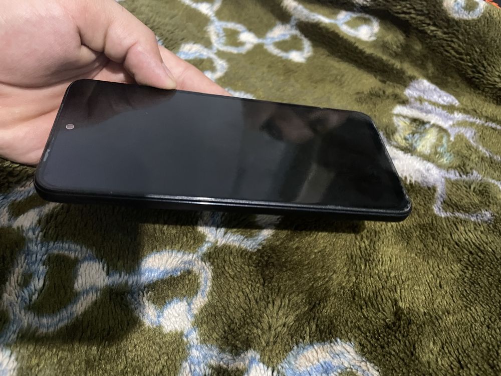 Redmi note 11 idyal usta ko’rmagan 8/128
