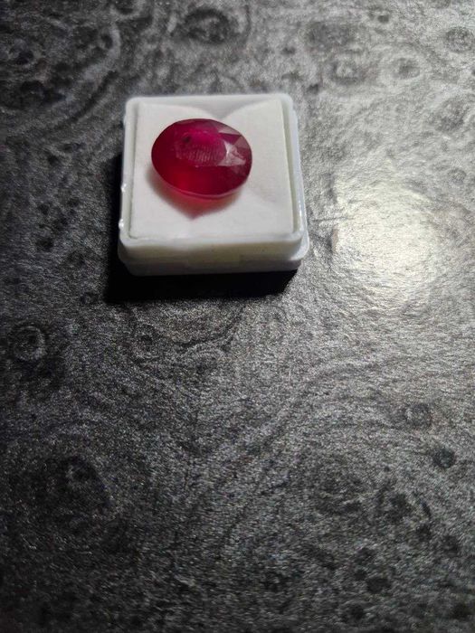Natural Ruby (натуралний рубин)