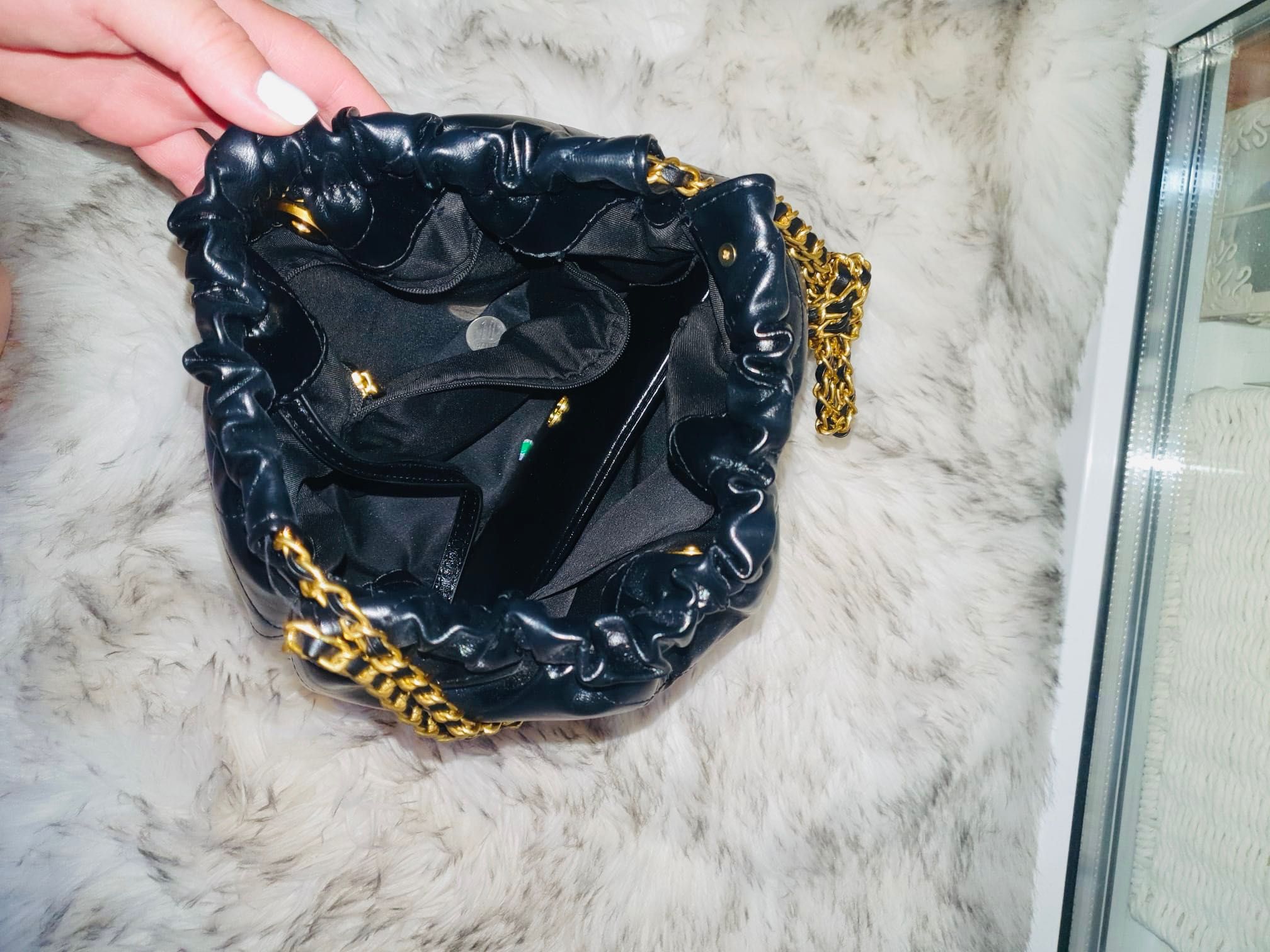 Vând urgent ‼️Chanel bag black