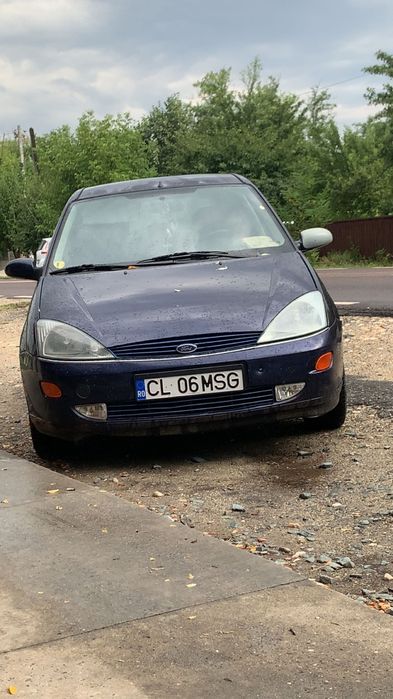 Vând schimb ford focus 1.8 benzina
