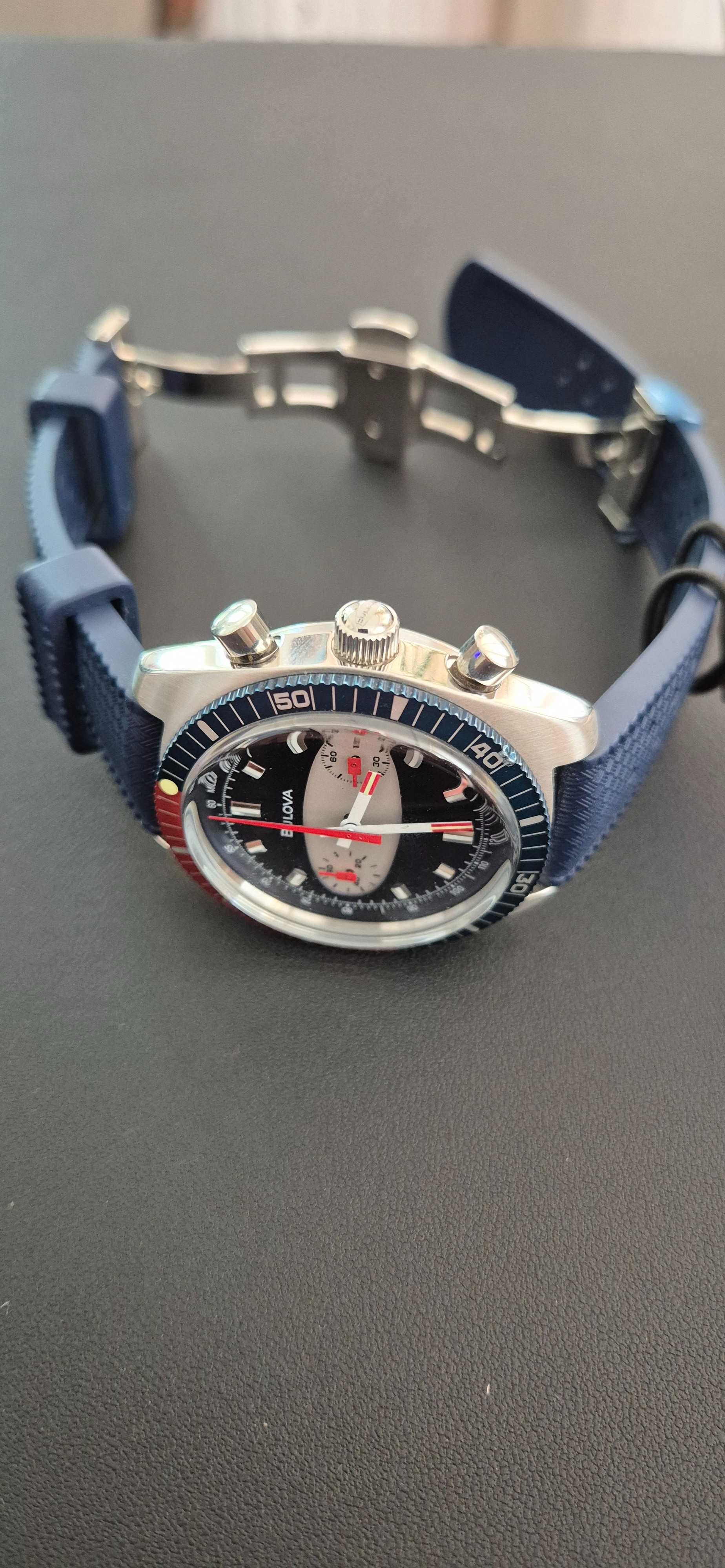 Часовник Bulova 98A253