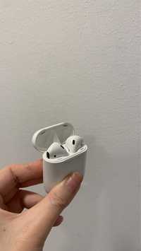 AirPods 2 поколения