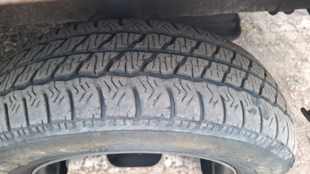 Mercedes 412 D se vinde urgent