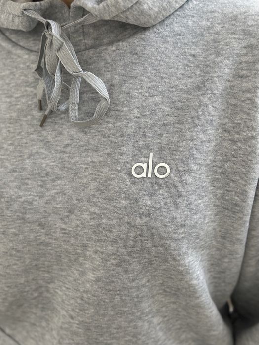 Продам спортивный костюм Alo