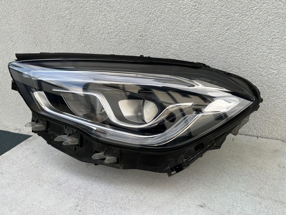 Far stanga Mercedes GLA W247 Full LED ILS 19-22 Original Europa