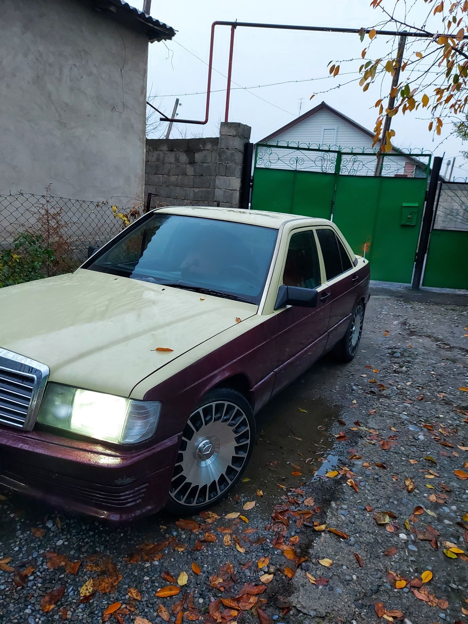 Mercedes 190, Мерседес 190, 2.0 куб, автомат срочно