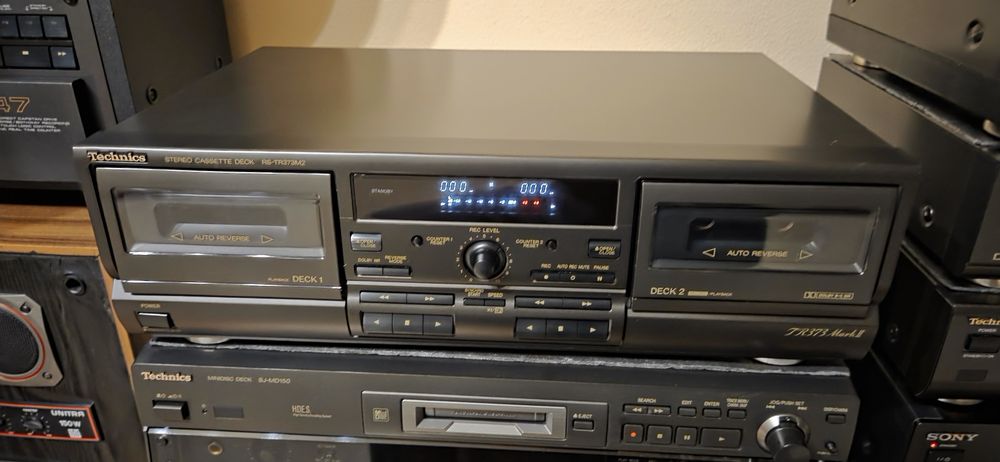 Technics RS-TR373 MK 2 stereo cassette deck,auto reverse
made i