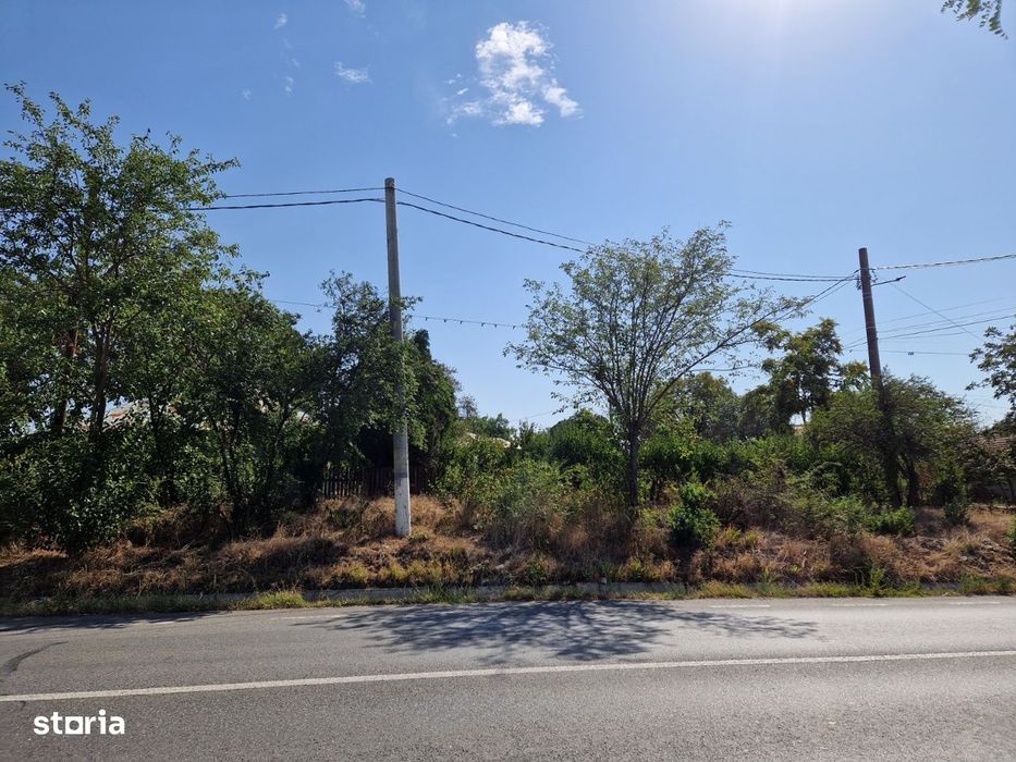 Naipu - Ghimpati, vanzare casa si teren 1000mp.