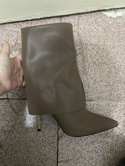 Женские сапоги коричневые