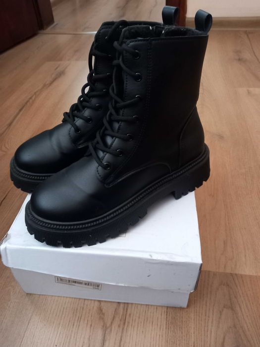 Дамски зимни боти